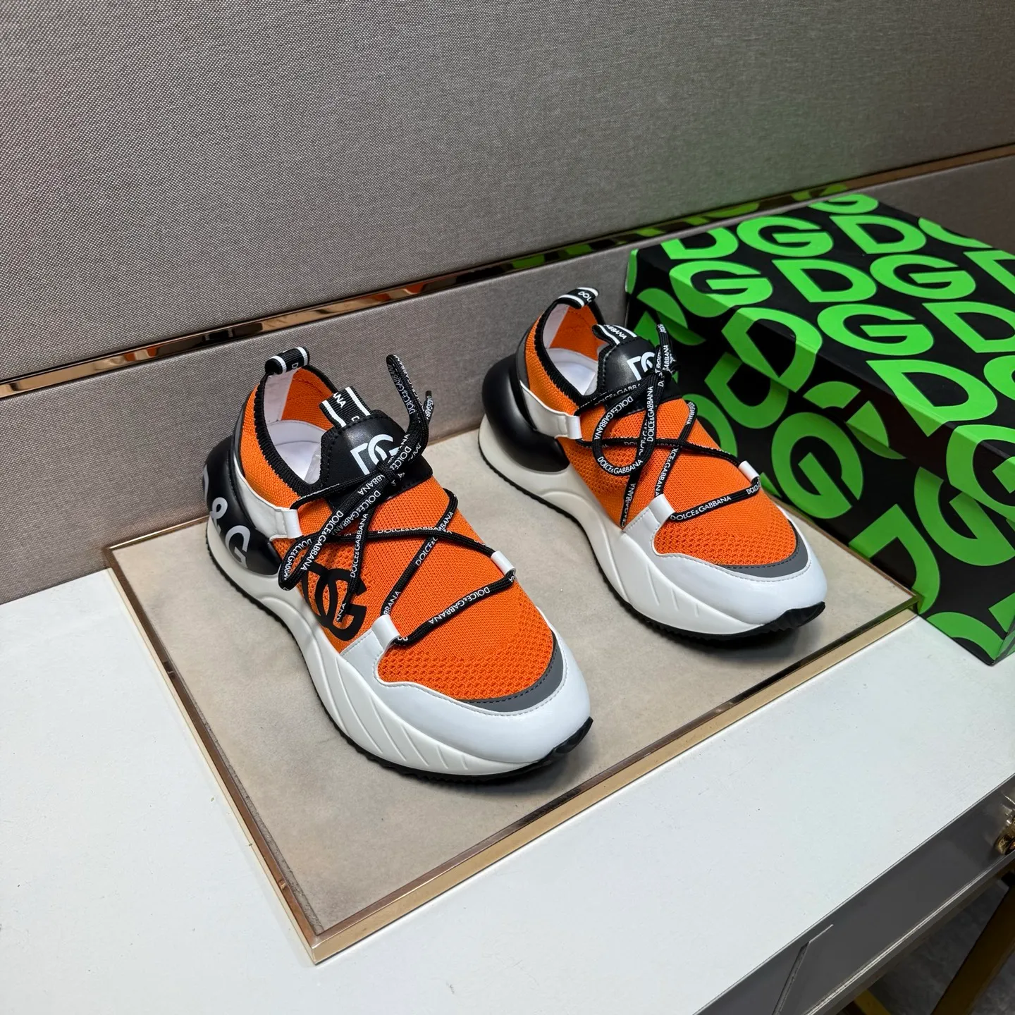 ⬛️Men's shoes 💰p480 [DG～] Couple casual shoes 2025z cabinet sales simultaneously 🔶Size: 35-44 #️⃣ 🔷1 color🔜The upper is made of multi-material splicing➕Mesh lining, comfortable and breathable, sole: original comfortable and wear-resistant outsole, ⚠️real thing📱photographed🎬real thing is better📢📢📢